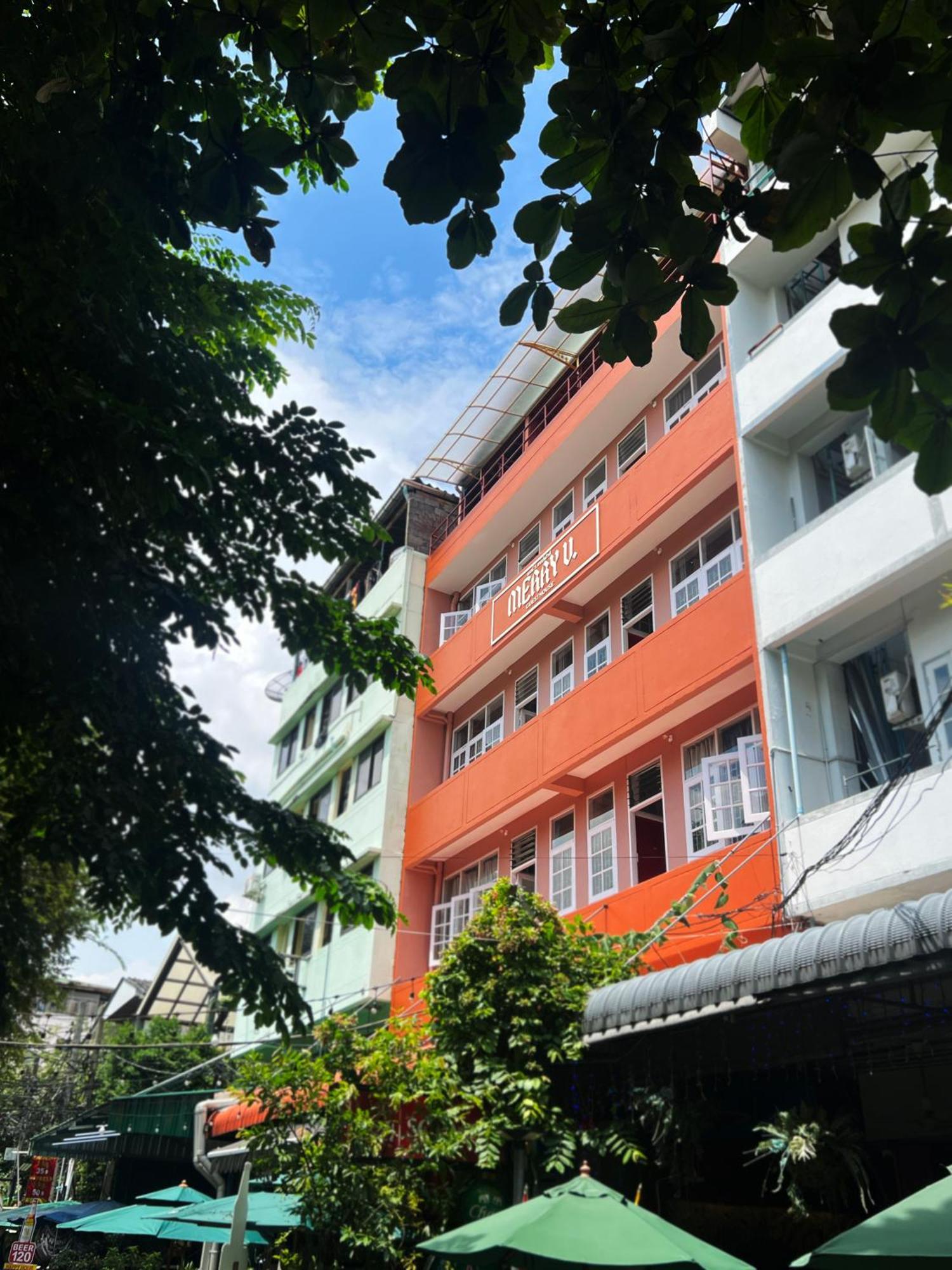 Vonden Garden By Merry V Bangkok Extérieur photo